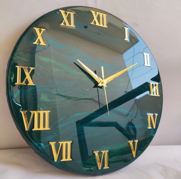 Jungle Green The luxury Resin Art Resin Wall Clock