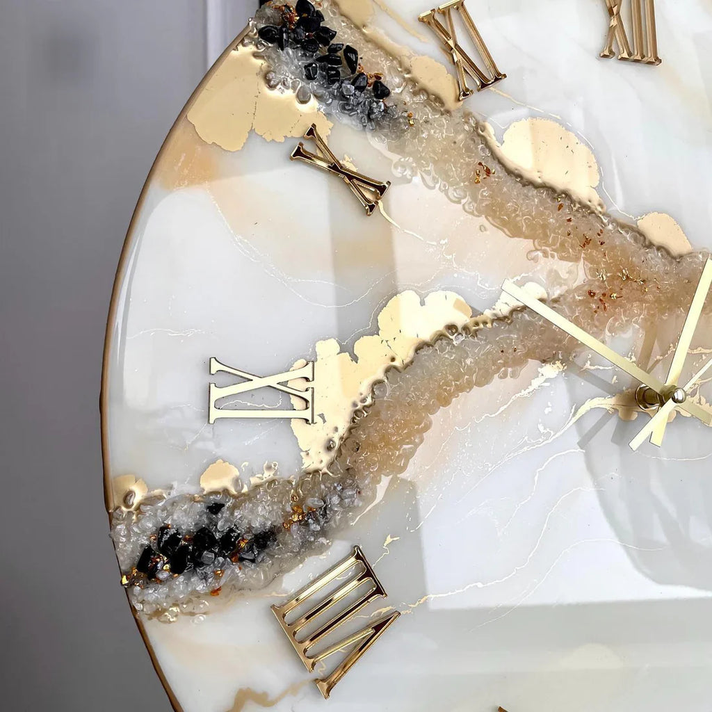 Soft Sandstone Luxe – Handcrafted Resin Wall Clock